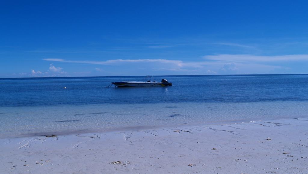 Anda White Beach Resort Экстерьер фото